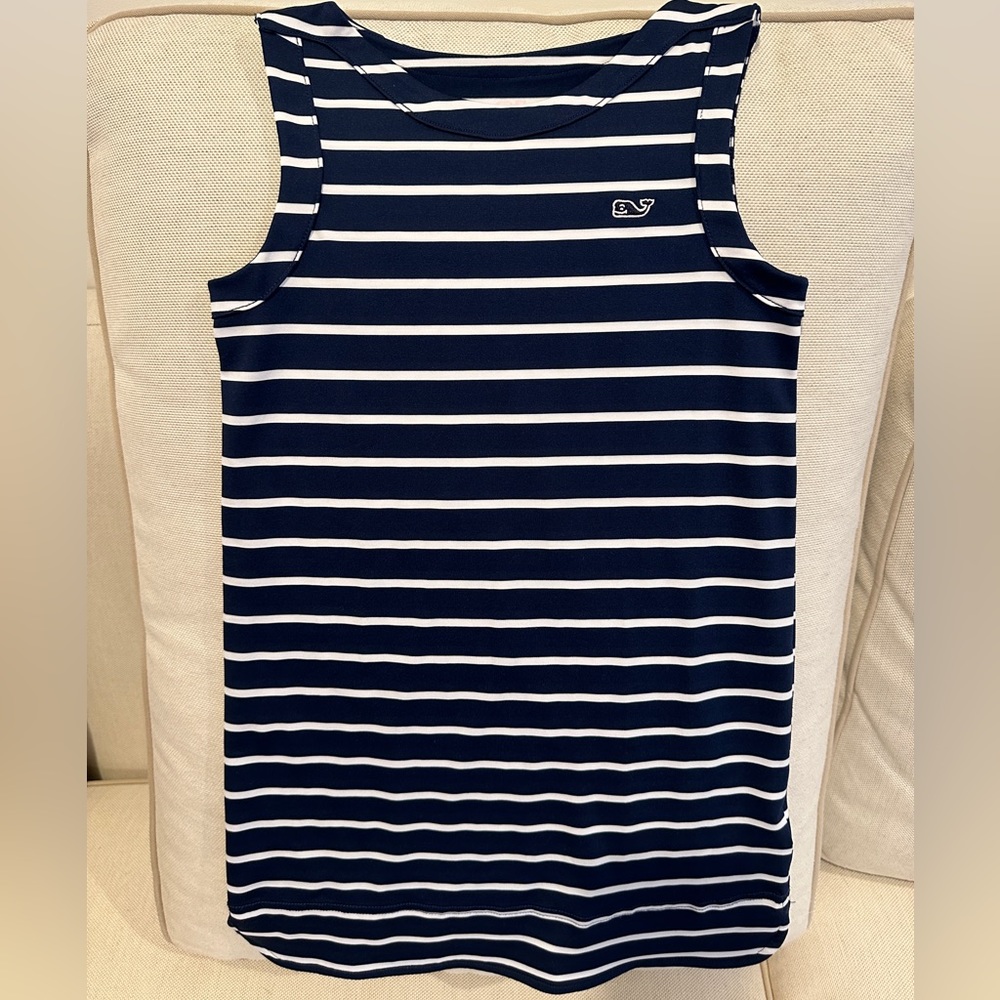 Girls Vineyard Vines Sankaty Dress. Size XS (5-6)